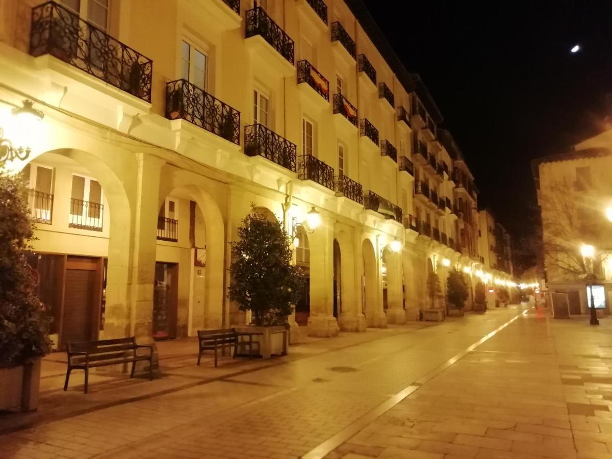 Apartamento Turistico Santiago Logrono Ngoại thất bức ảnh